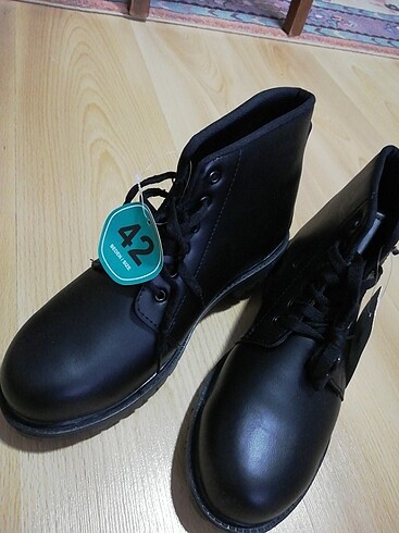 Erkek bot - Görsel 6