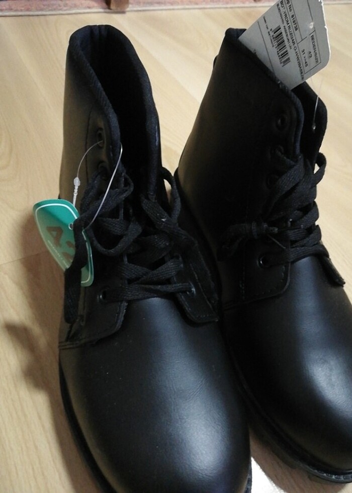 Erkek bot - Görsel 3