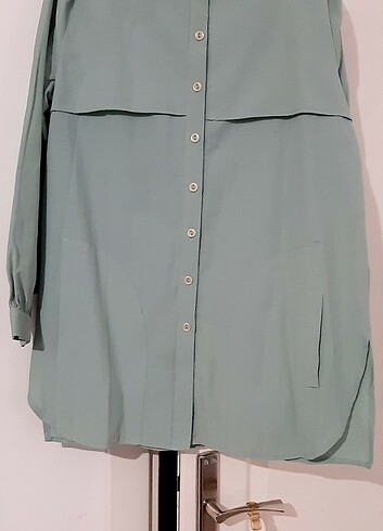 Yesil tonlarında tunik