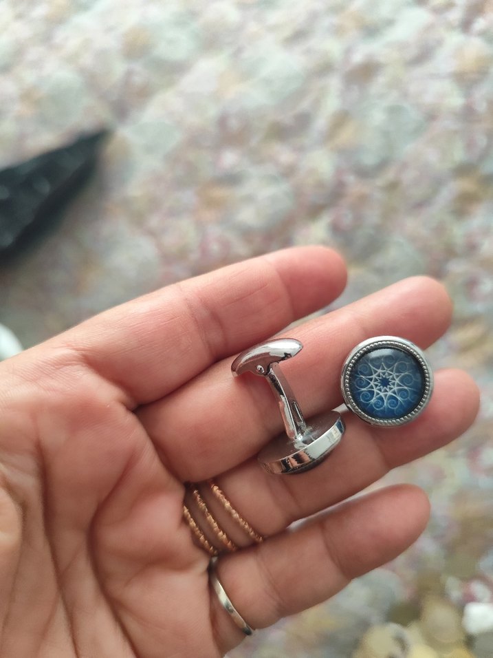 Mavi Baskılı Vintage Kadın Kol Düğmeleri - Görsel 2