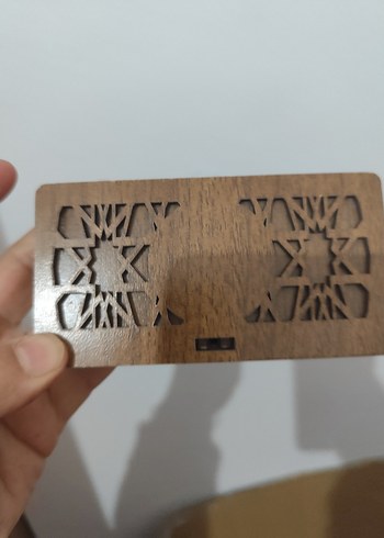 Ahşap Kadın Cüzdanı - Minimalist Desenli - Görsel 2