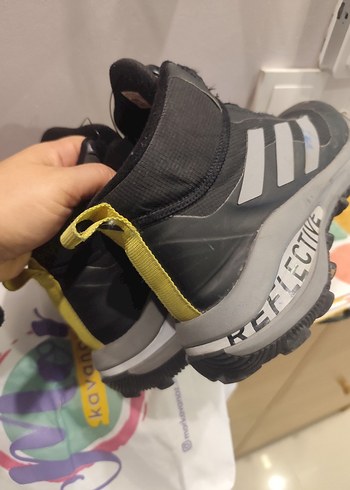 Sarı Baskılı Erkek Çocuk Kaydırmaz Bantlı Bot - Görsel 2