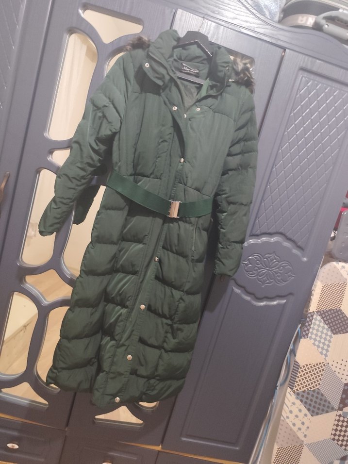 Kemerli Uzun Yeşil Kadın Kışlık Mont - Görsel 2