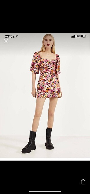 bershka çiçekli mini elbise