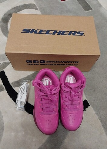 27 Beden Skechers s-lights remix 27.5 numara 