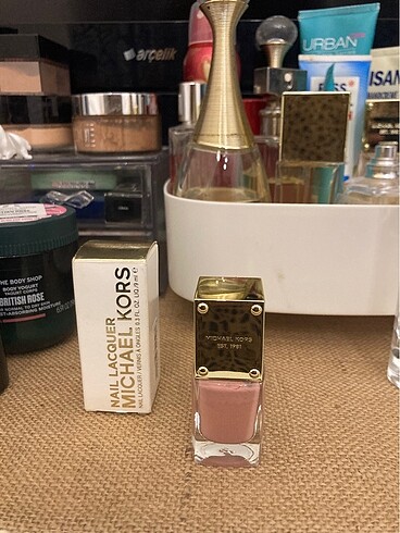 Michael Kors oje