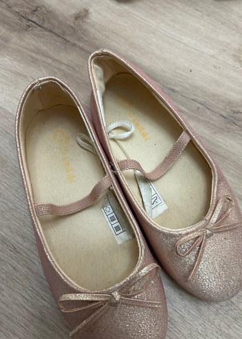 Pembe Klasik Fiyonk Detaylı Kız Babet - Görsel 2