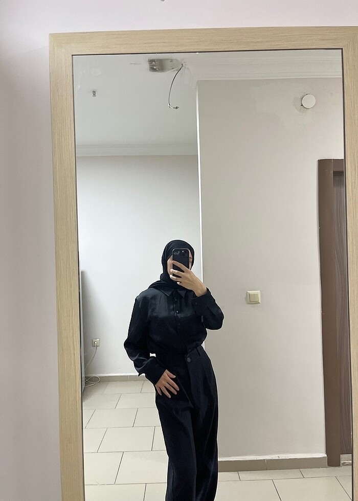 Siyah tulum - Görsel 2