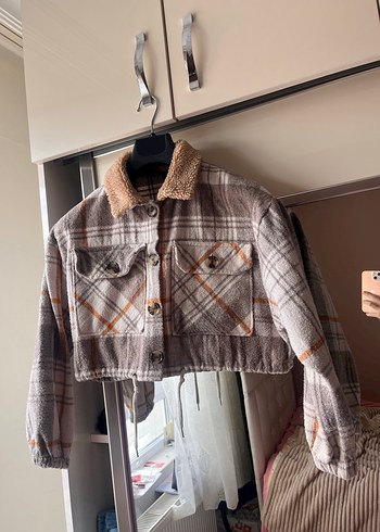 Crop mont ceket