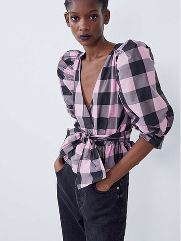 Zara Bluz