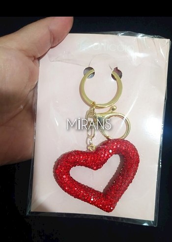 Işıltılı Taşlı Kalp Şeklinde Metal Anahtarlık - Görsel 2