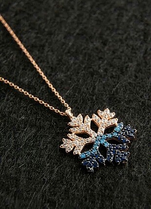 Sterling silver 925 ayar gümüş kar tanesi kolye.Sıfır ürün.