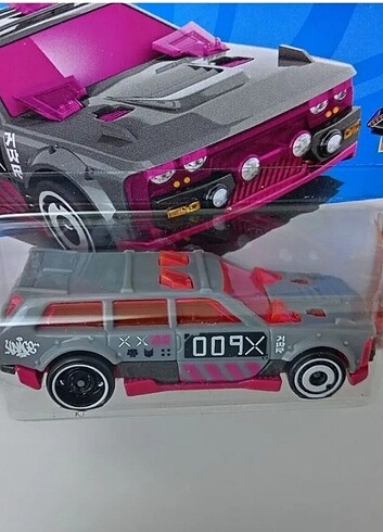 Beden Hot Wheels Track Dwagon Model Araba