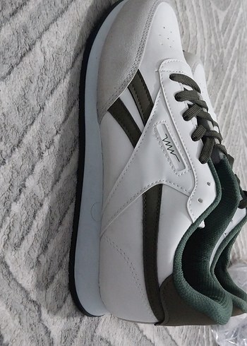 Erkek Beyaz Spor Ayakkabı Bağcıkları - Görsel 2