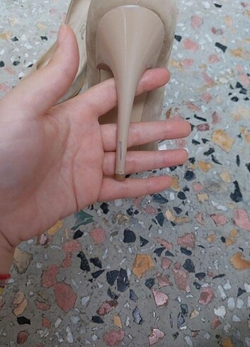 39 Beden ten rengi Renk Stiletto