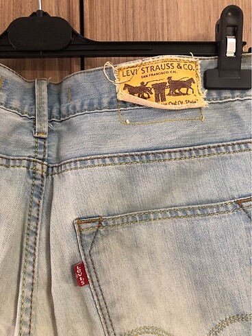 30 Beden mavi Renk Levis orginal 504 kot pantolon