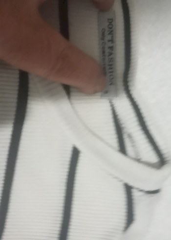 Kız Çocuk Beyaz Çizgili Kısa Kollu Tişört - Görsel 3