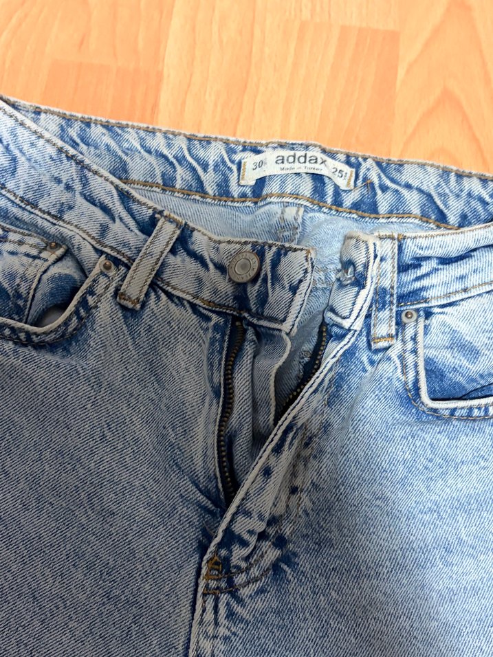 Açık Mavi Yüksek Bel Denim momJean — görsel 3/6