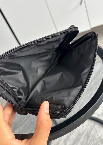 Diğer Siyah Minimalist makya Çantası