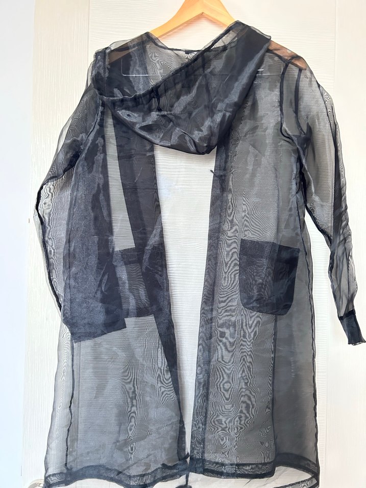 Gri Uzun Transparan Kadın Yağmurluk - Görsel 4