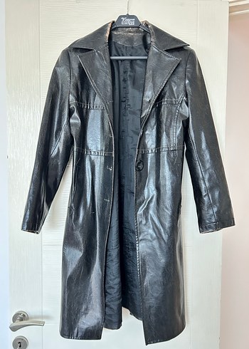 Düğmeli Siyah Deri Kadın Ceket - Görsel 3