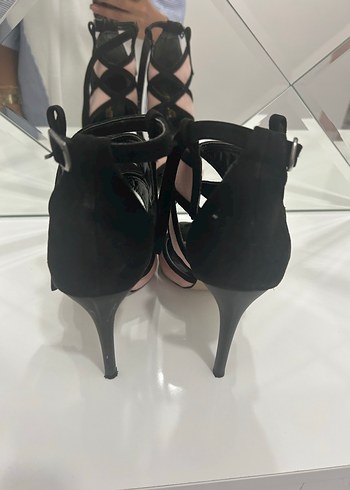 Pembe Yılan Desenli Tokalı Stiletto - Görsel 3