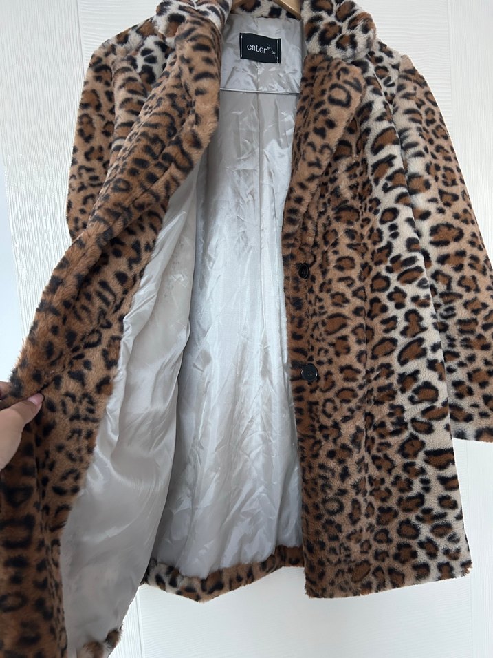 Yeni Leopar Desenli Midi Boy Peluş Kaban - Görsel 3