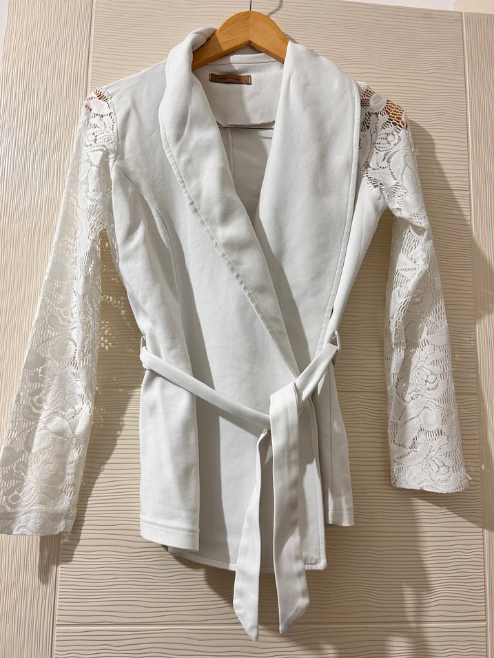 Nakış Detaylı Beyaz Midi Kadın blazer - Görsel 2