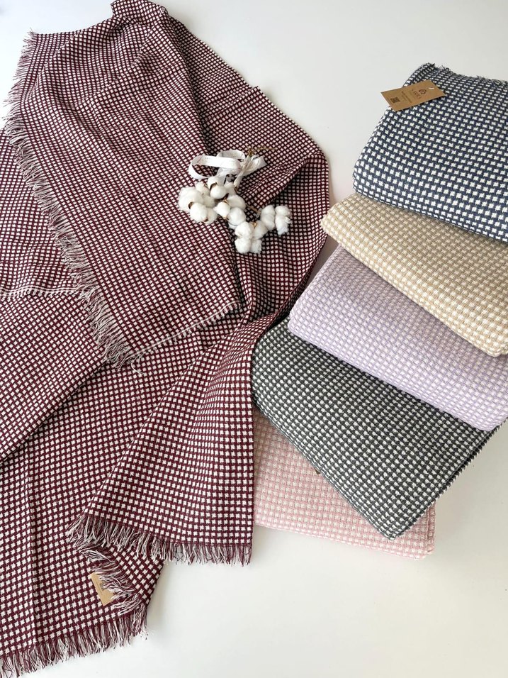 Gri Baskılı Sarra Waffle Pike Örtüsü - Görsel 5