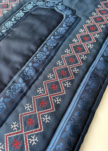 Nakış İşlemeli Çok Renkli seccade - Görsel 9