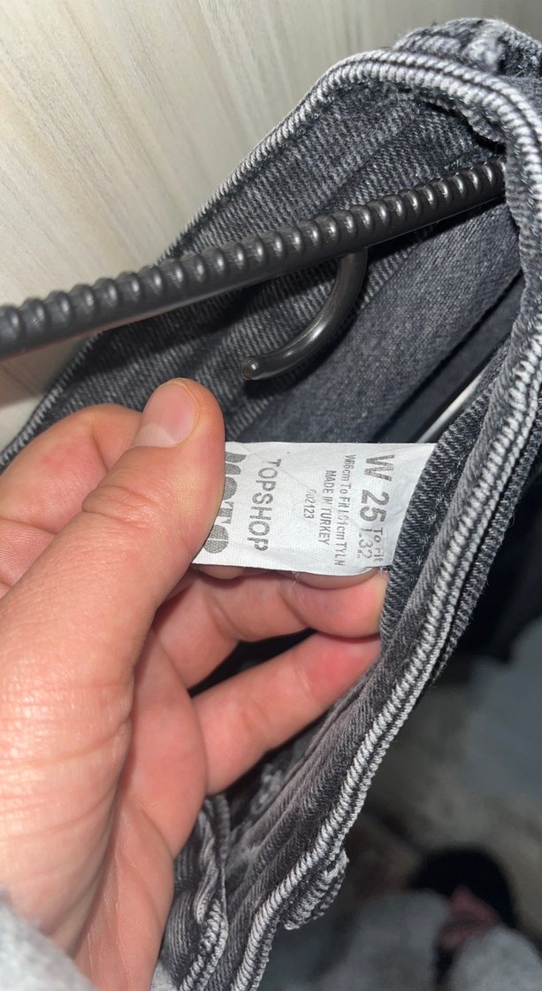 Gri Kadın Jean Pantolon, Tokalı, Dar Kesim - Görsel 4