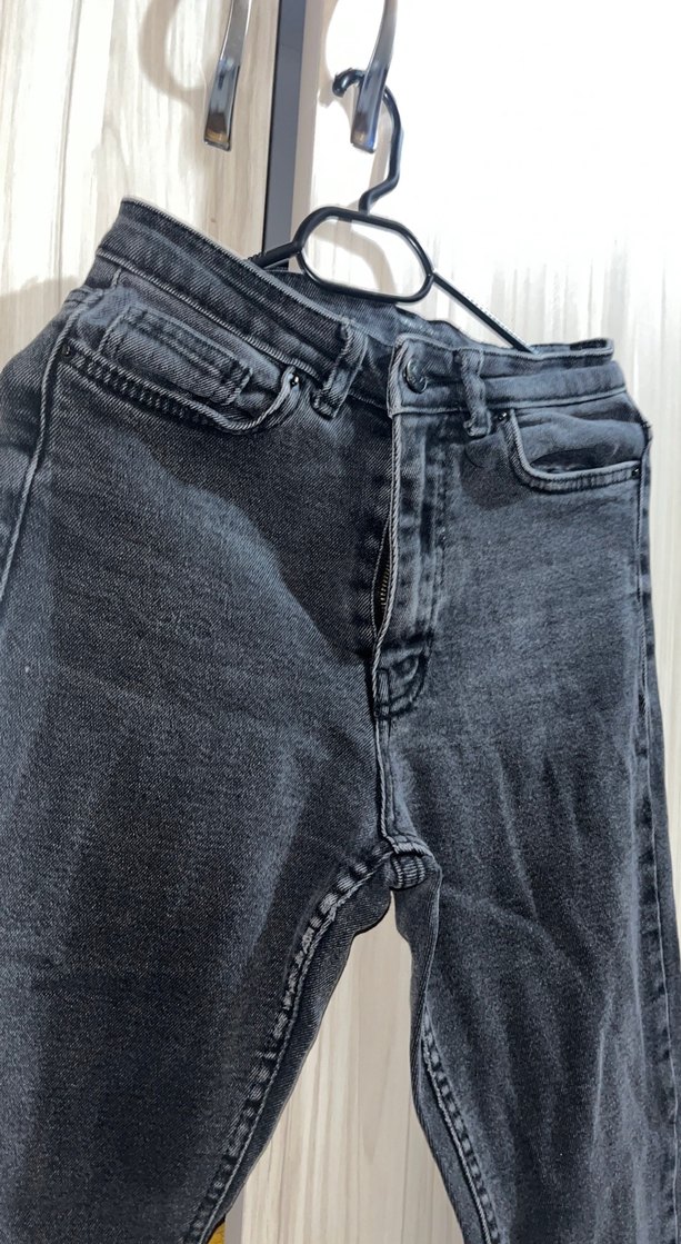 Gri Kadın Jean Pantolon, Tokalı, Dar Kesim - Görsel 2