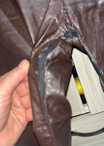 Kahverengi Deri Kemerli Kadın Pantolon - Görsel 2