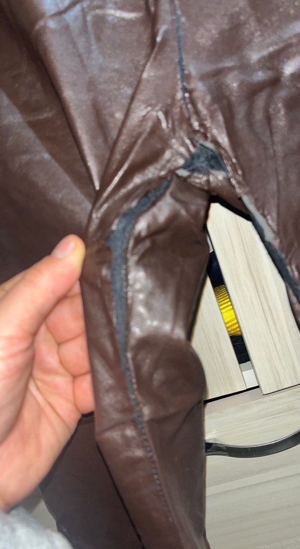 Kahverengi Deri Kemerli Kadın Pantolon - Görsel 2