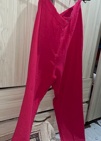 Kırmızı Bol Kesim Keten Kadın Pantolon - Görsel 2