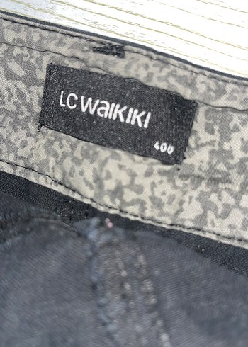 Düğmeli Siyah Mini Kot Şort - Görsel 2