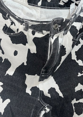 Kadın Gri Bağlamalı Batik Desenli Bol Kot Pantolon - Görsel 2