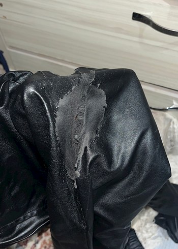 Siyah Deri Kadın Midi Pantolon - Görsel 5