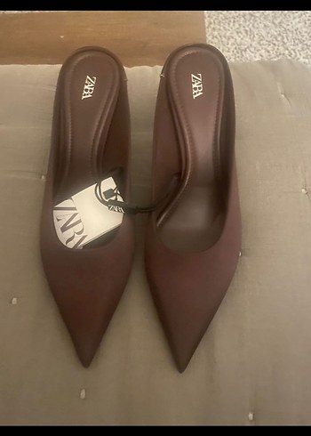 38 Beden Zara Bordo Stiletto Topuklu Kadın Ayakkabı