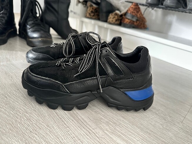 36 Beden Neslihan Canpolat gerçek deri sneaker