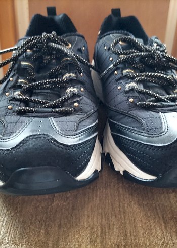 38,5 Beden siyah Renk Skechers Siyah Platform Spor Ayakkabı