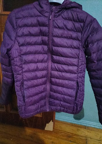 Mor Kapüşonlu Kadın Kışlık Mont - Görsel 2