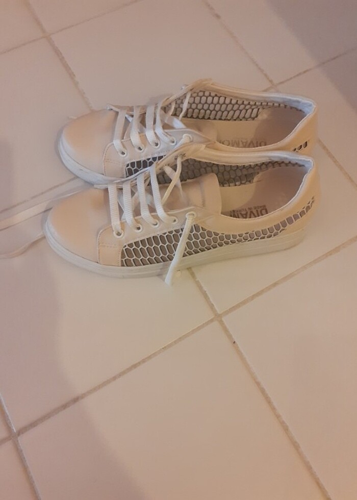 Spor ayakkabi - Görsel 3