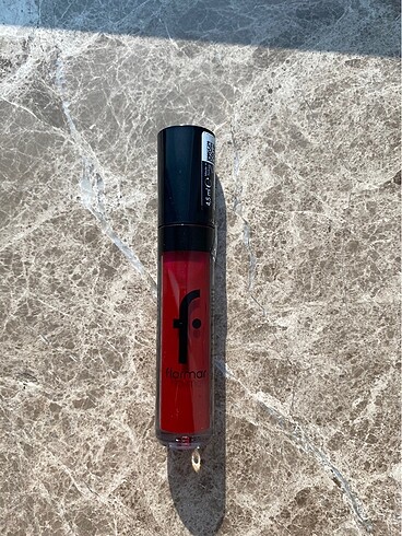 Flormar extra shine lip gloss 002 bordeaux