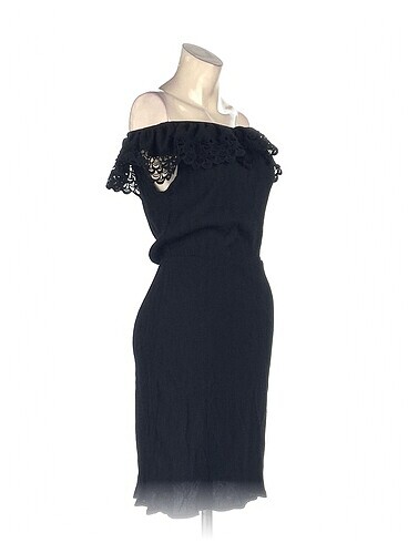 Diğer PreLoved Kısa Elbise %70 İndirimli.