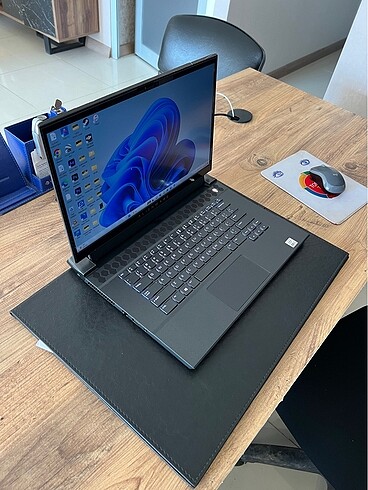 Alienware M15 R4 i7 laptop