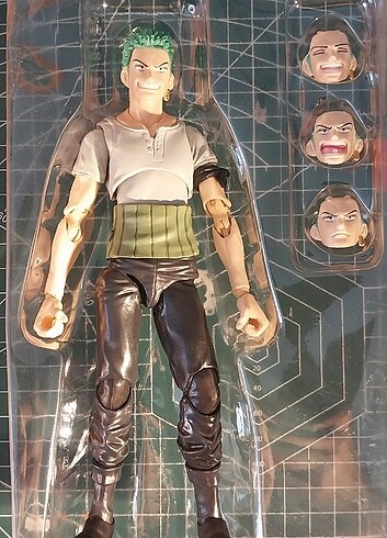  Beden Roronoa Zoro - One Piece Figür
