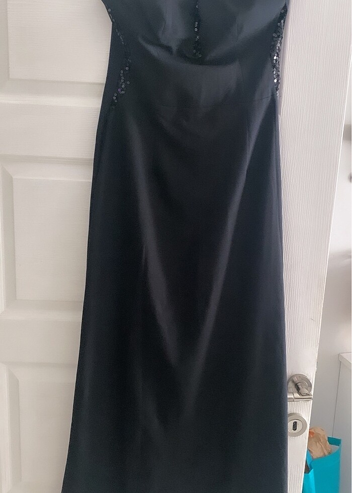 Siyah abiye straplez elbise - Görsel 2