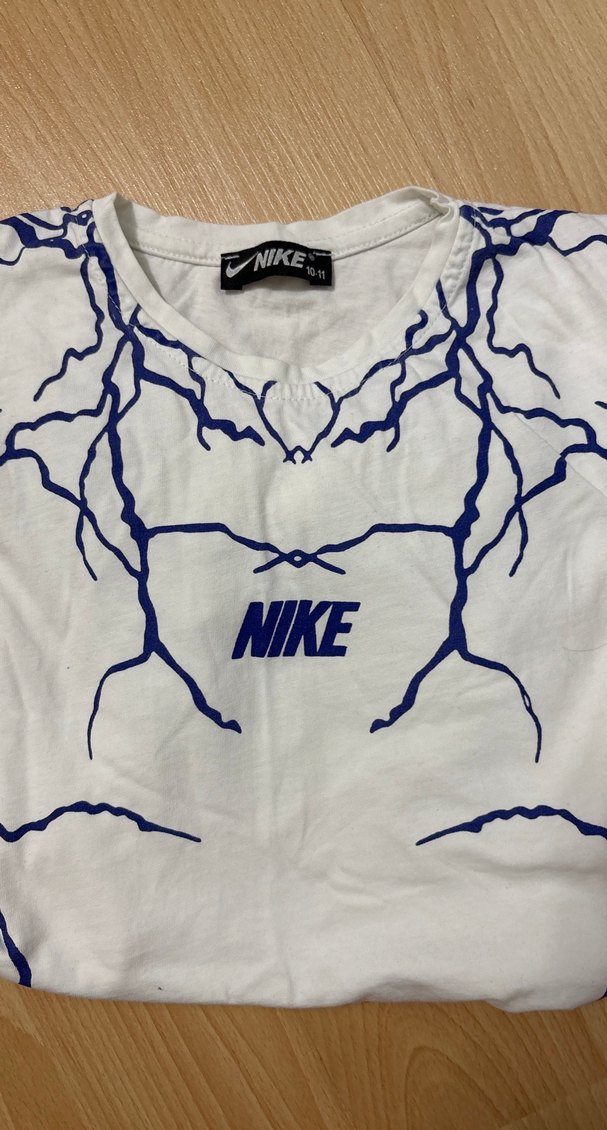 Nike Beyaz Desenli Tişört erkek çocuk - Görsel 2