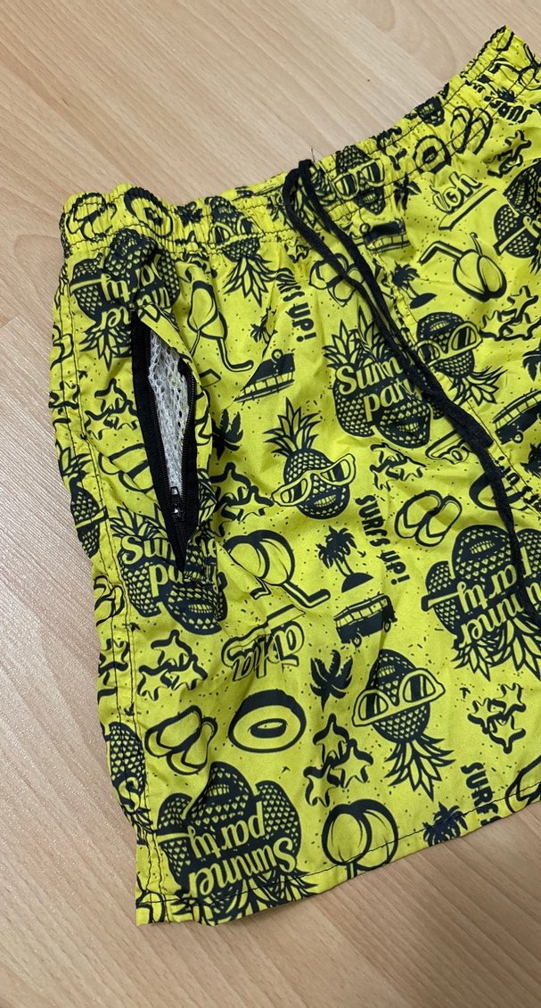 Sarı Desenli Erkek Çocuk Mayo Şortu - Görsel 2